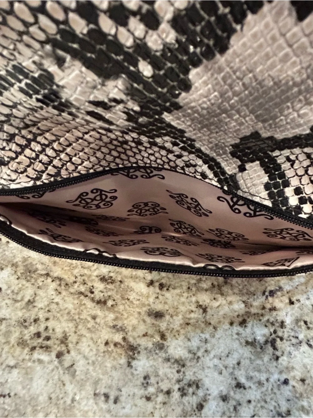 Jessica Simpson Snake Print Crossbody Bag like new. Keychain & card holder too